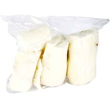 Yuca empacada al vacio paquete